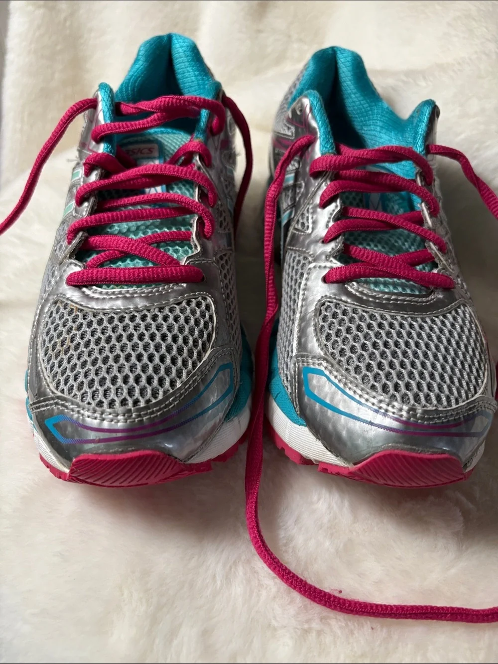 ASICS Silver Teal Athletic Shoes with Pink Laces